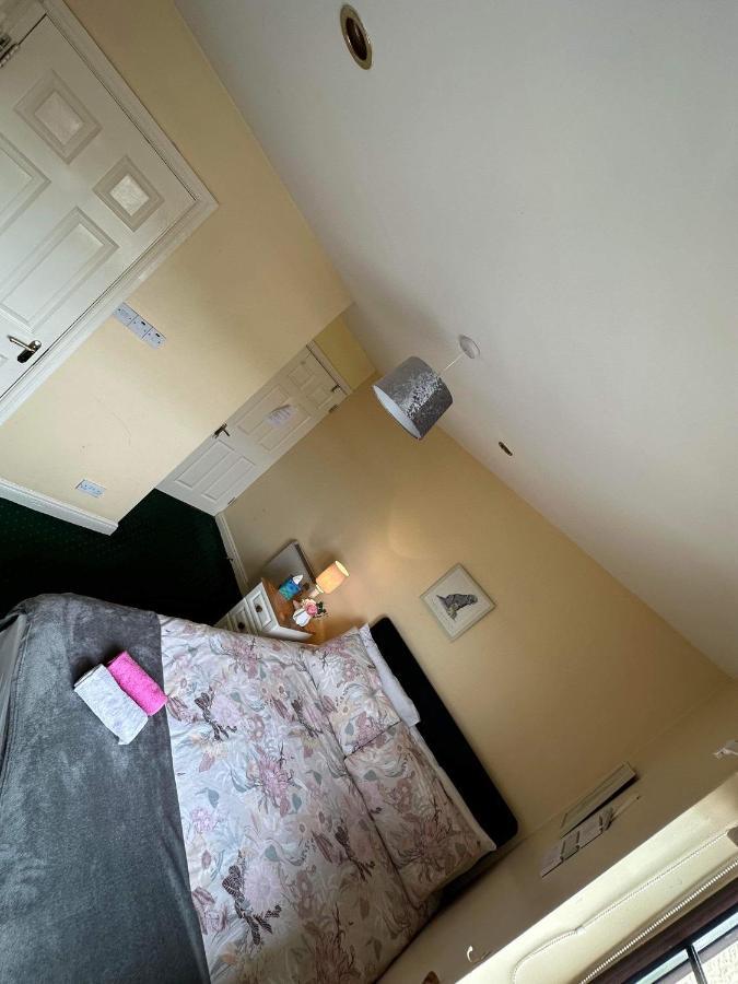 Edwards Cosy B&B 골웨이 외부 사진
