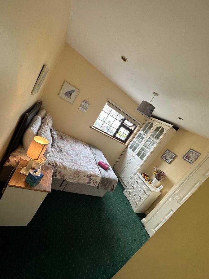 Edwards Cosy B&B 골웨이 외부 사진