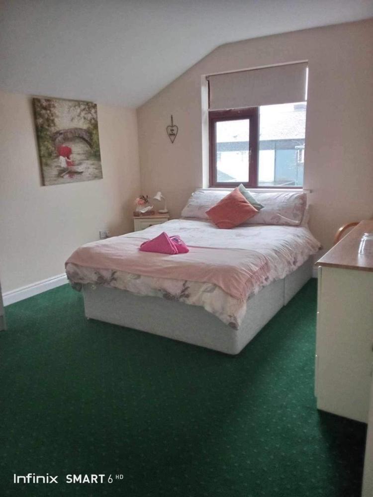 Edwards Cosy B&B 골웨이 외부 사진