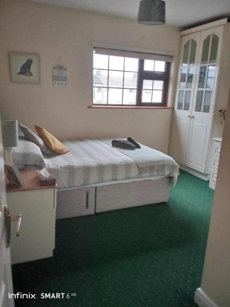 Edwards Cosy B&B 골웨이 외부 사진